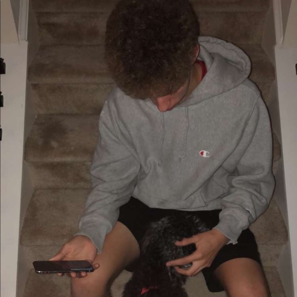 dylan_hoschek